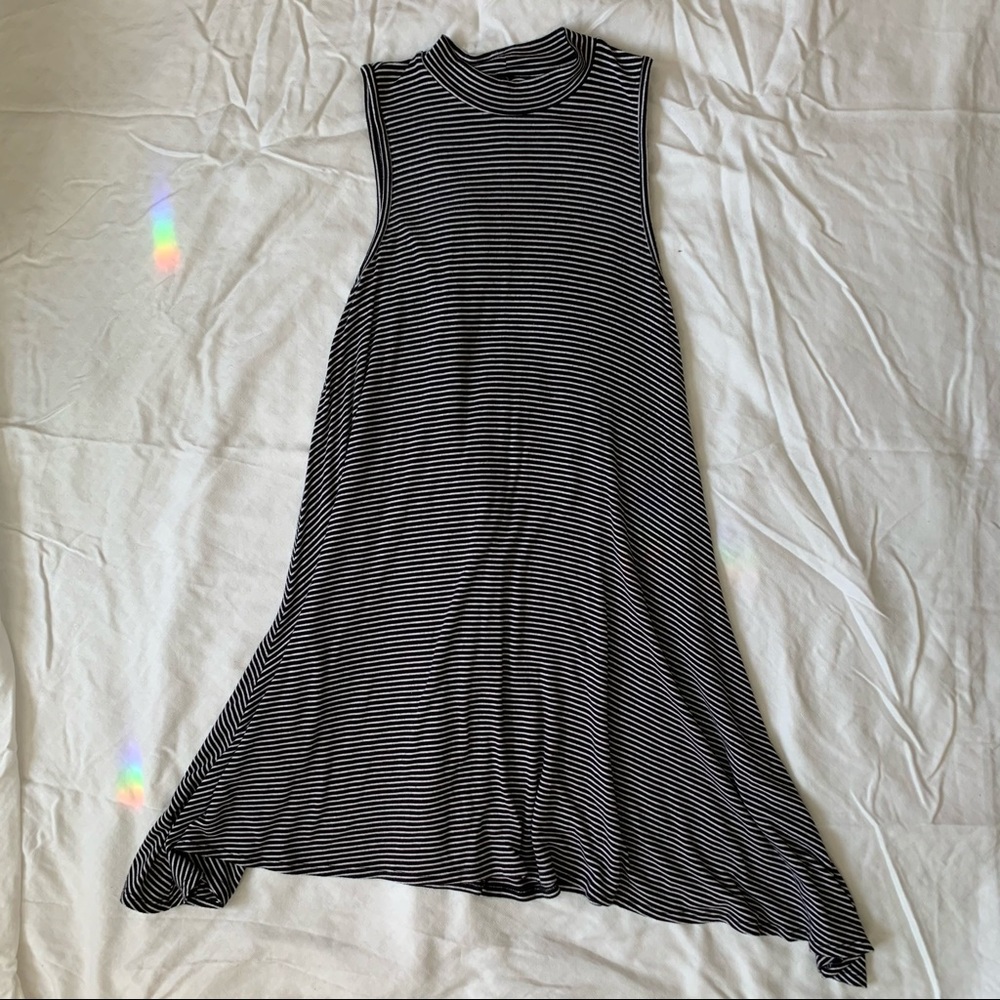 Lightweight black and white striped dress